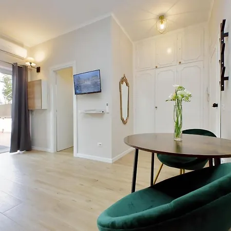 Aurelia Antica Terrace Free Pool And Parking Apartment *