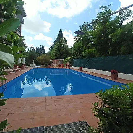 Apartment Aurelia Antica Terrace Free Pool And Parking